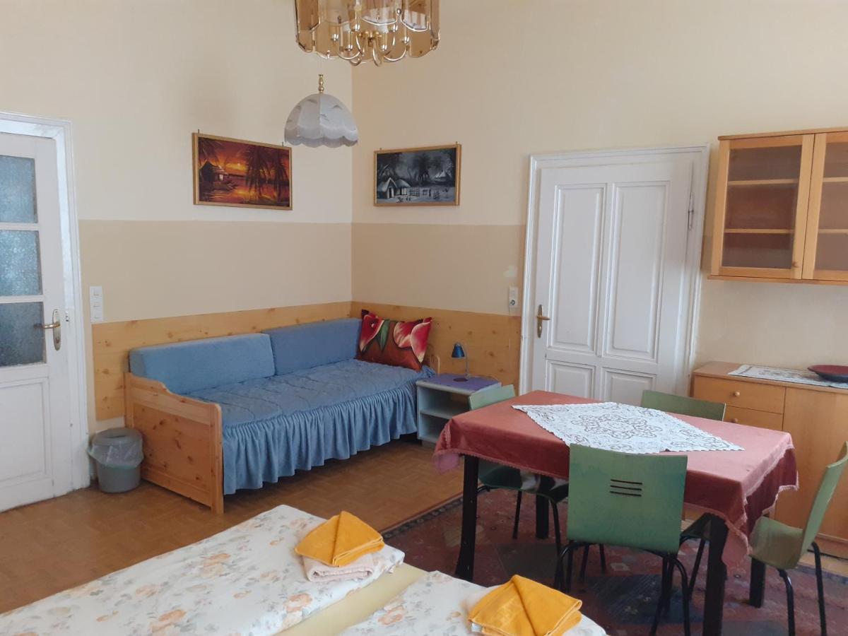 Happyhostel Wiedeń Zewnętrze zdjęcie